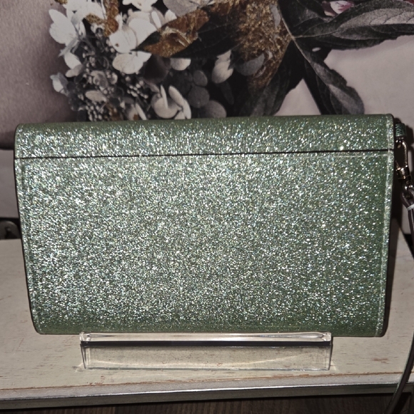 Kate Spade Sparkling Green Wristlet - Picture 3 of 8
